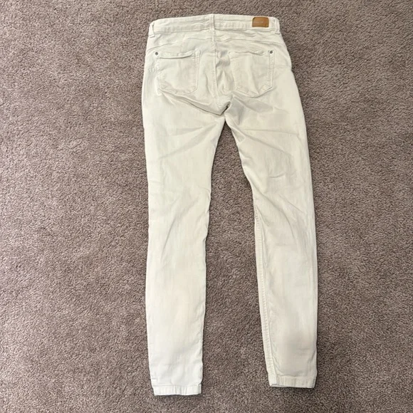 💜 3 for $10 Bershka Cream Women's Jeans - Picture 4 of 5